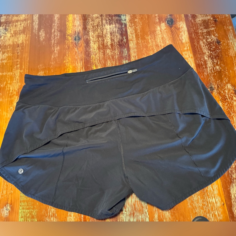 Lululemon Athletica Black speed up shorts - Picture 2 of 3